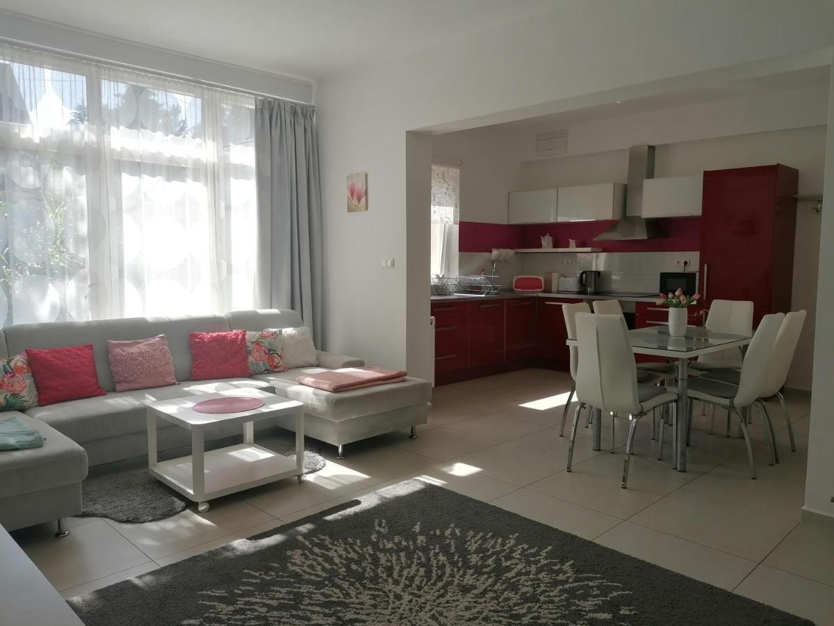 Angela Haz Apartment Balatonbereny Exterior photo
